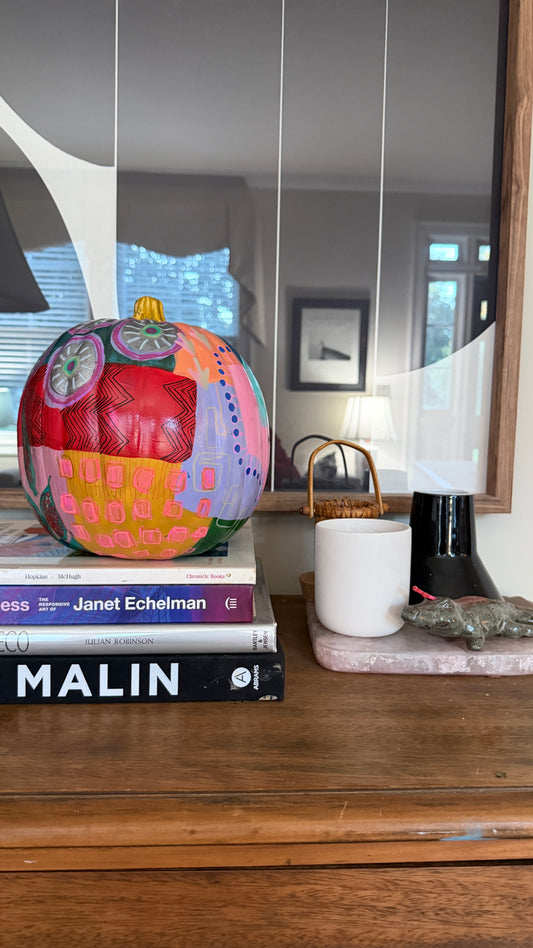 Black Zig Zag Pumpkin | 9" round