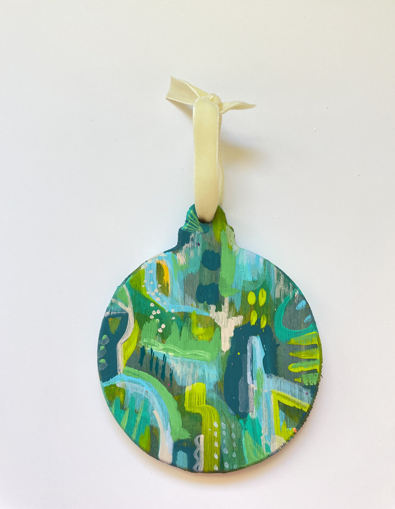 Round Ornament #4